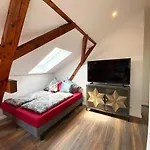 Loft 1 *