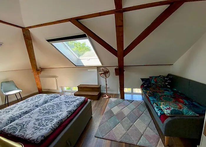 Loft 1 וורל